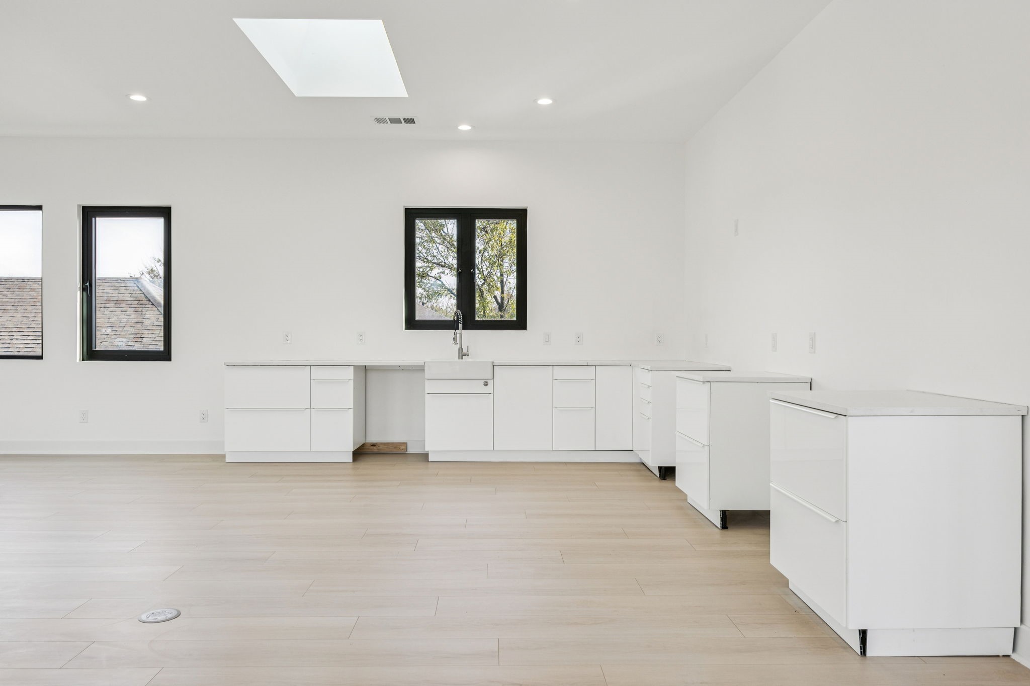 446 S Tyler Street Dallas TX 75208