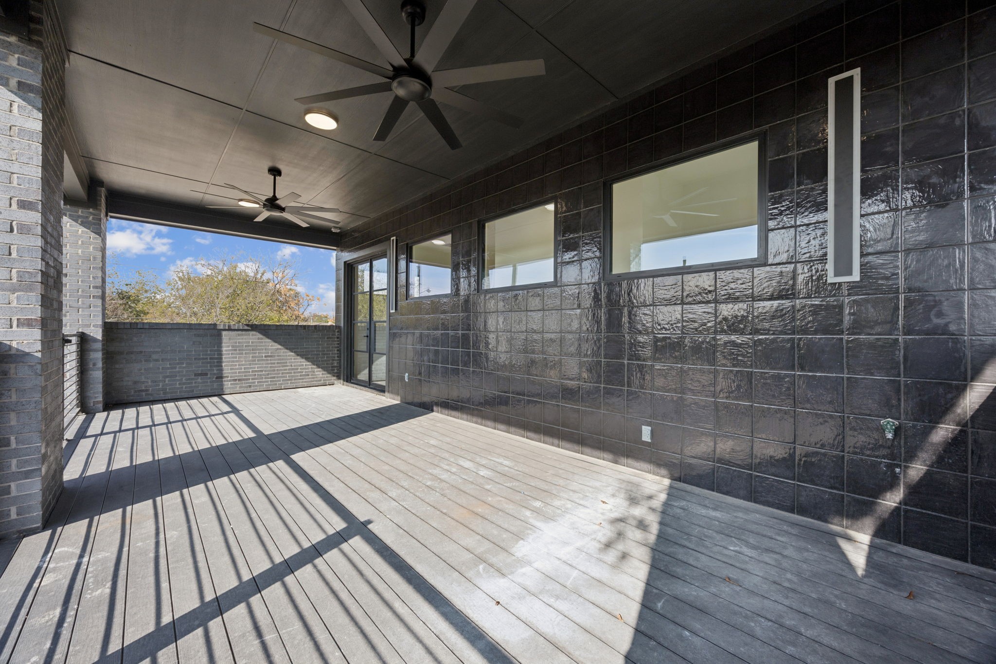 446 S Tyler Street Dallas TX 75208