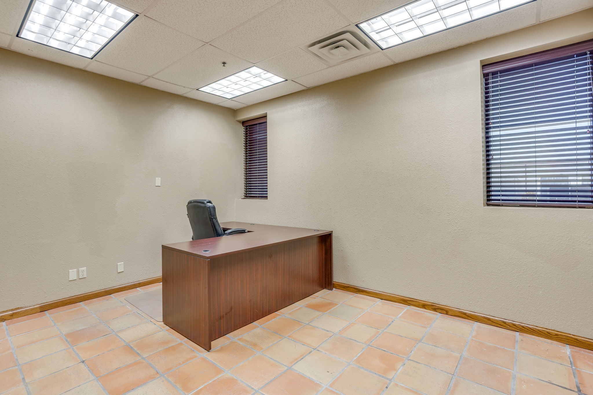 3500 Noble Avenue Fort Worth TX 76111