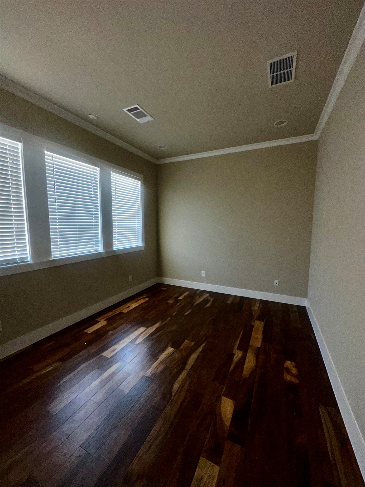 8217 Mid Cities Boulevard North Richland Hills TX 76182