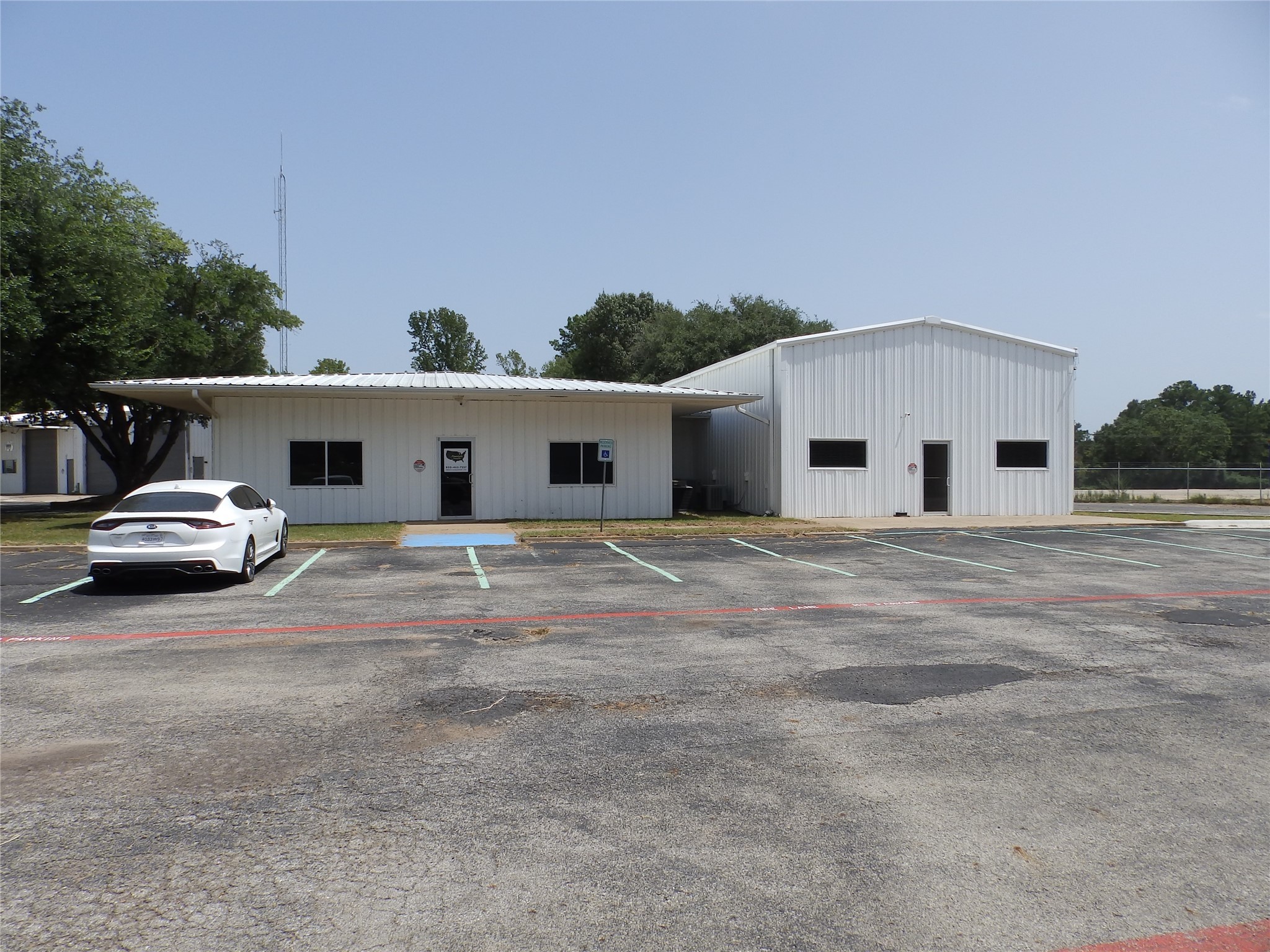 2005 Tile Factory Road Palestine TX 75801