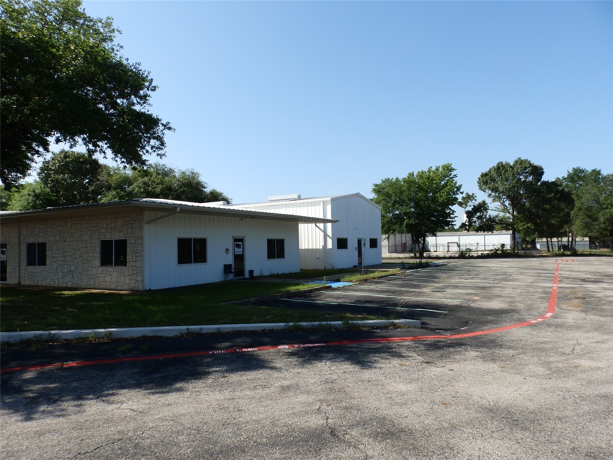 2005 Tile Factory Road Palestine TX 75801