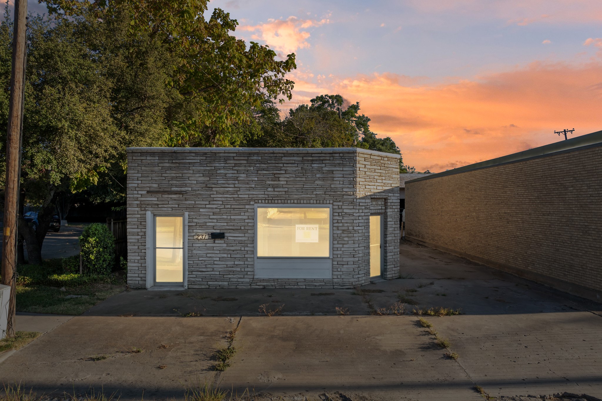 231 E Elm Street Hillsboro TX 76645