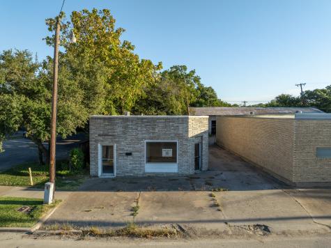 231 E Elm Street Hillsboro TX 76645