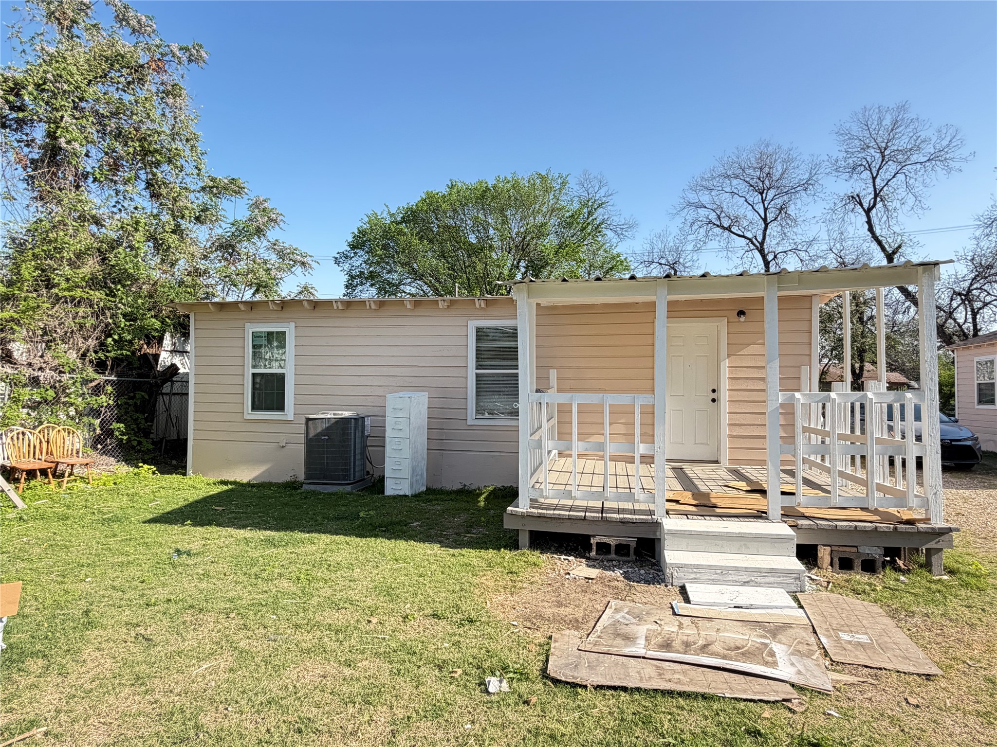6012 Chippewa Drive Dallas TX 75212