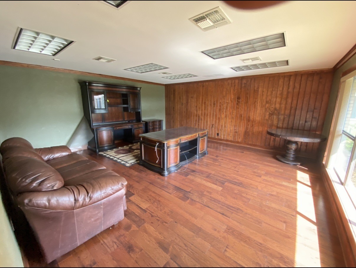 903 Interstate Highway 30 E Sulphur Springs TX 75482
