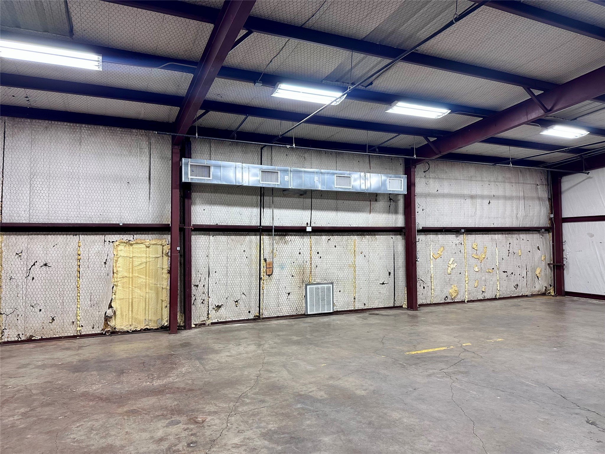 608 N I-35 Gainesville TX 76240