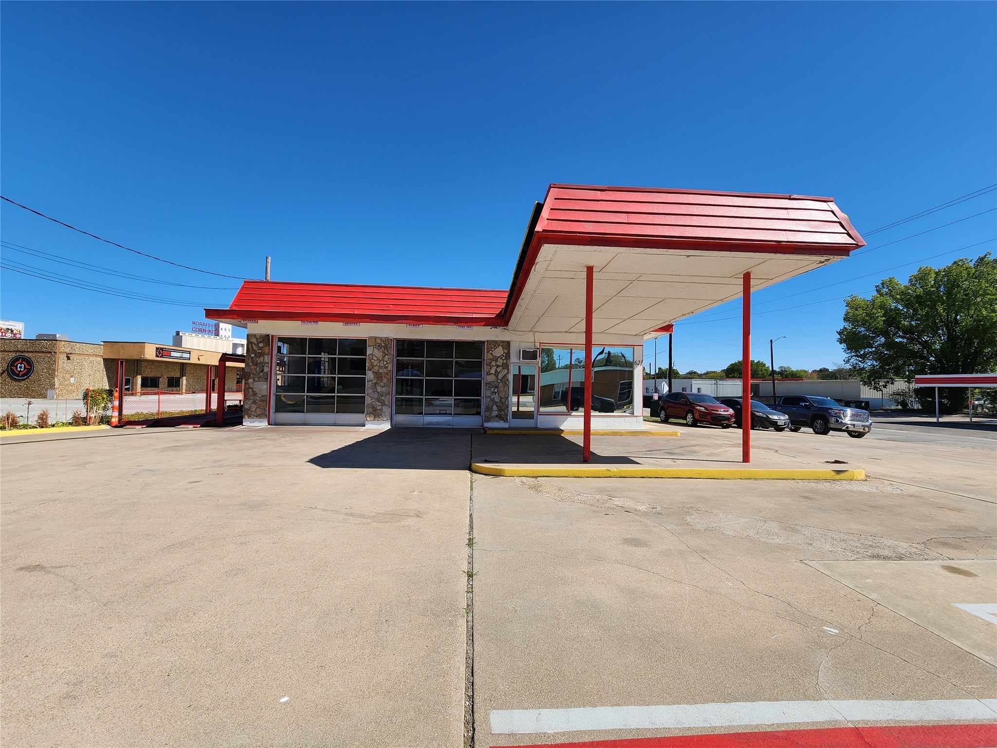 621 S Elm Street Denton TX 76201