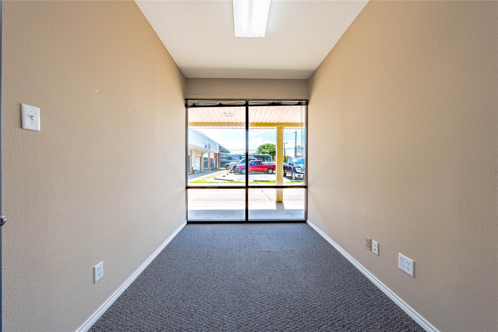 210 W Main Street Gun Barrel City TX 75156