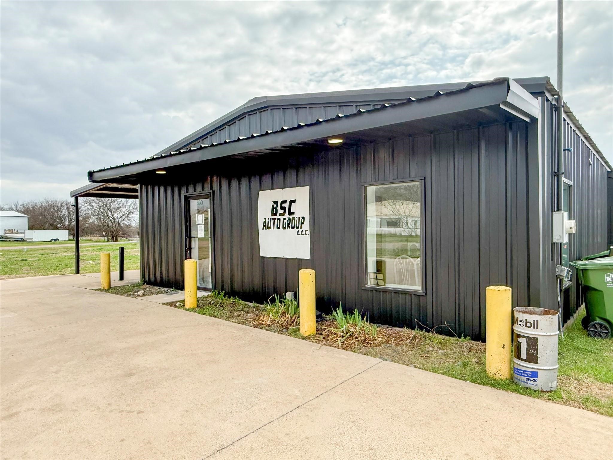 300 E Railroad Avenue Godley TX 76044