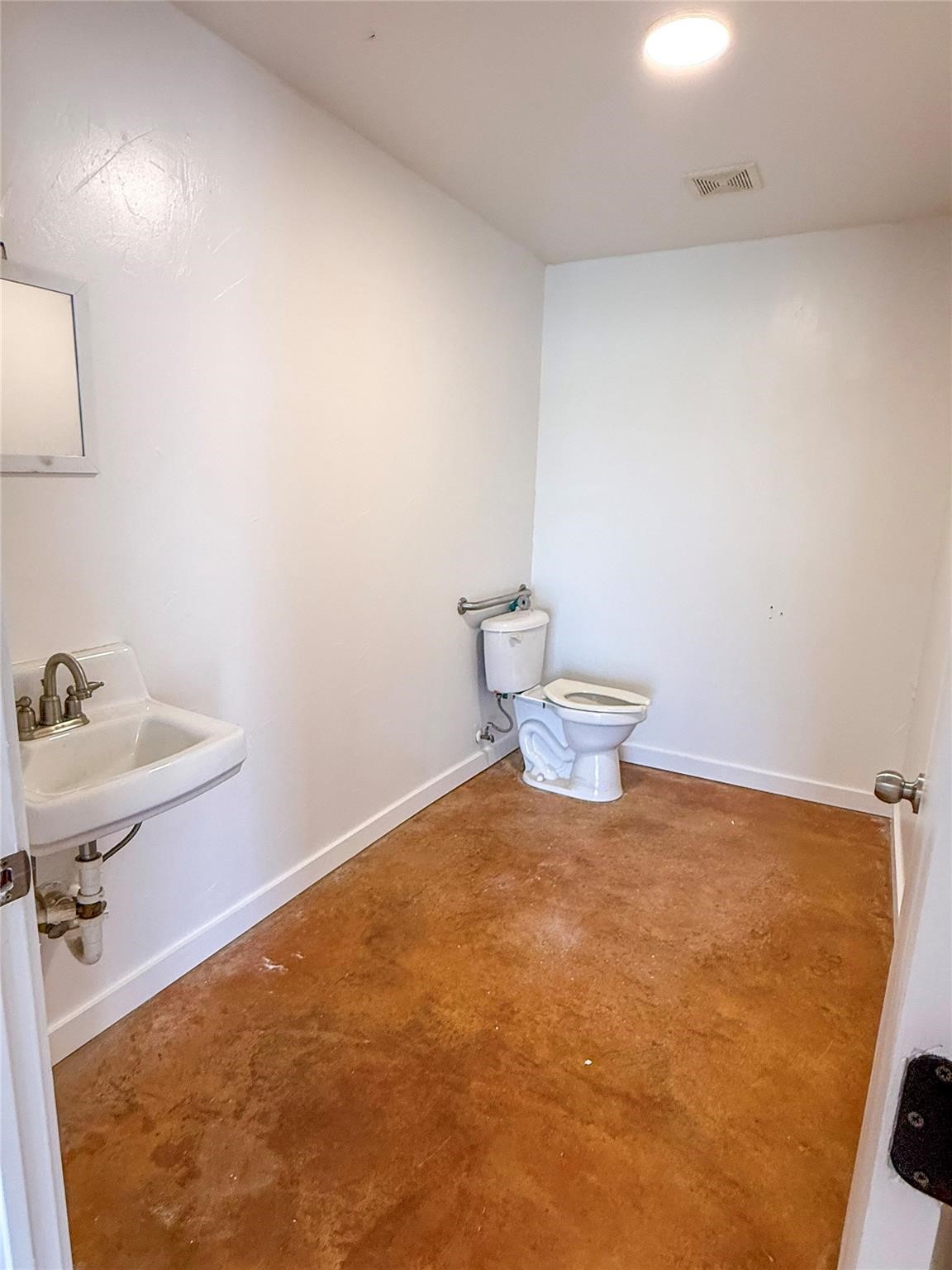 300 E Railroad Avenue Godley TX 76044