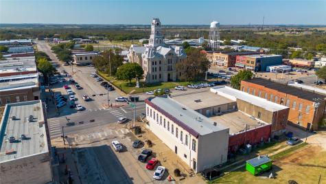 71 N Waco Street Hillsboro TX 76645