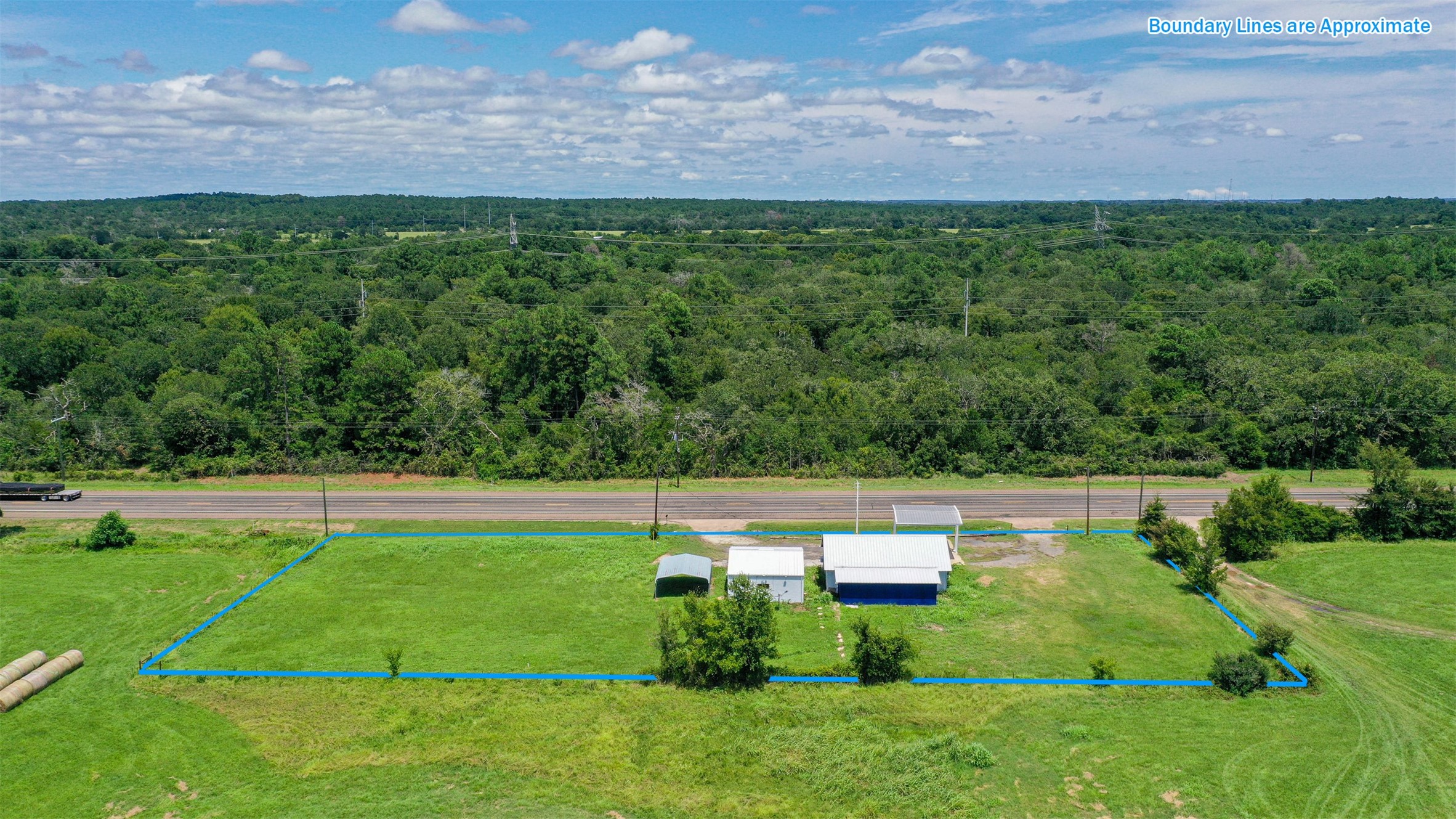 11833 Highway 90 N Bedias TX 77831