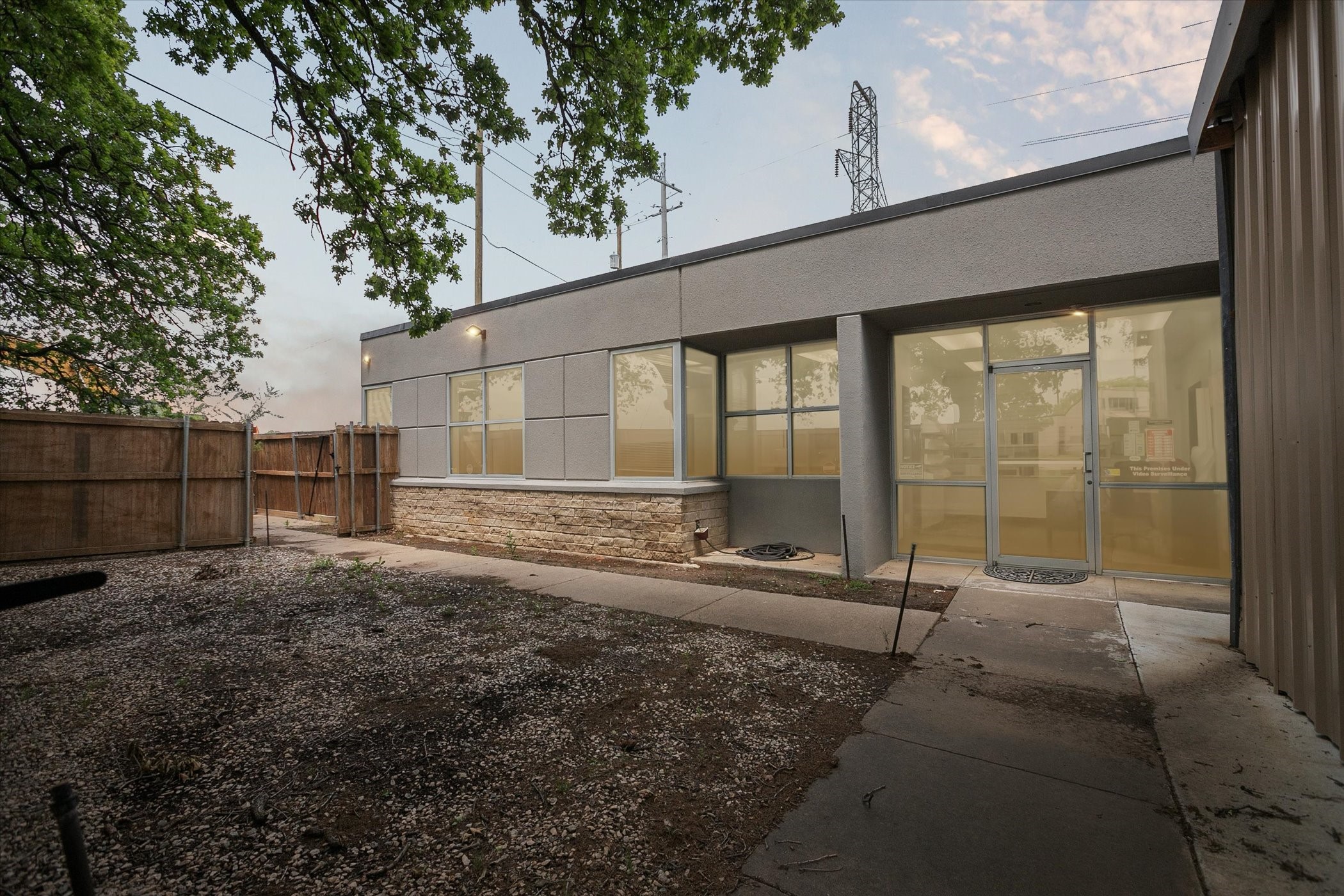 5685 E Loop 820 S Fort Worth TX 76119