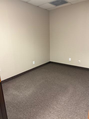 329 Oaks Trail Garland TX 75043