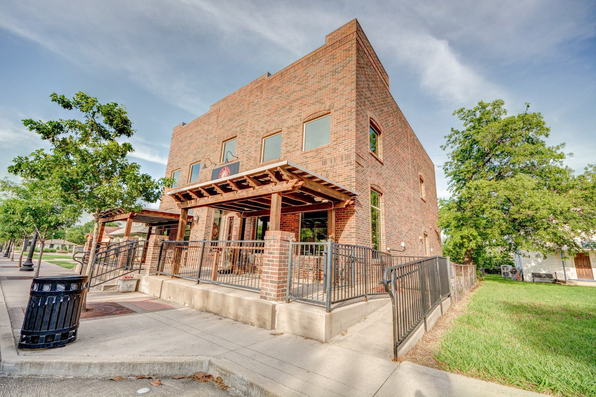 304 N Oak Street Roanoke TX 76262