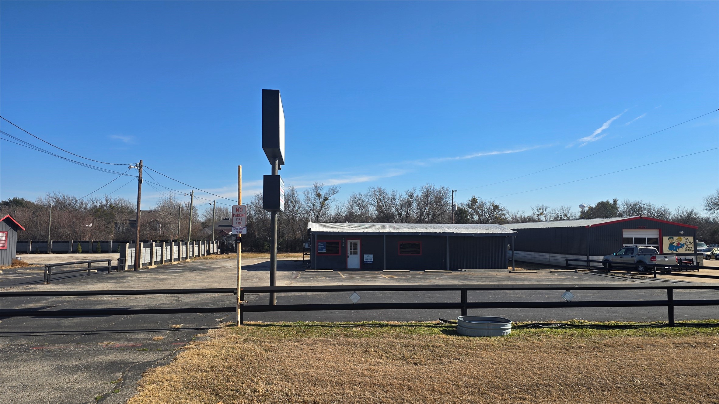 2817 Wilshire Boulevard Burleson TX 76028