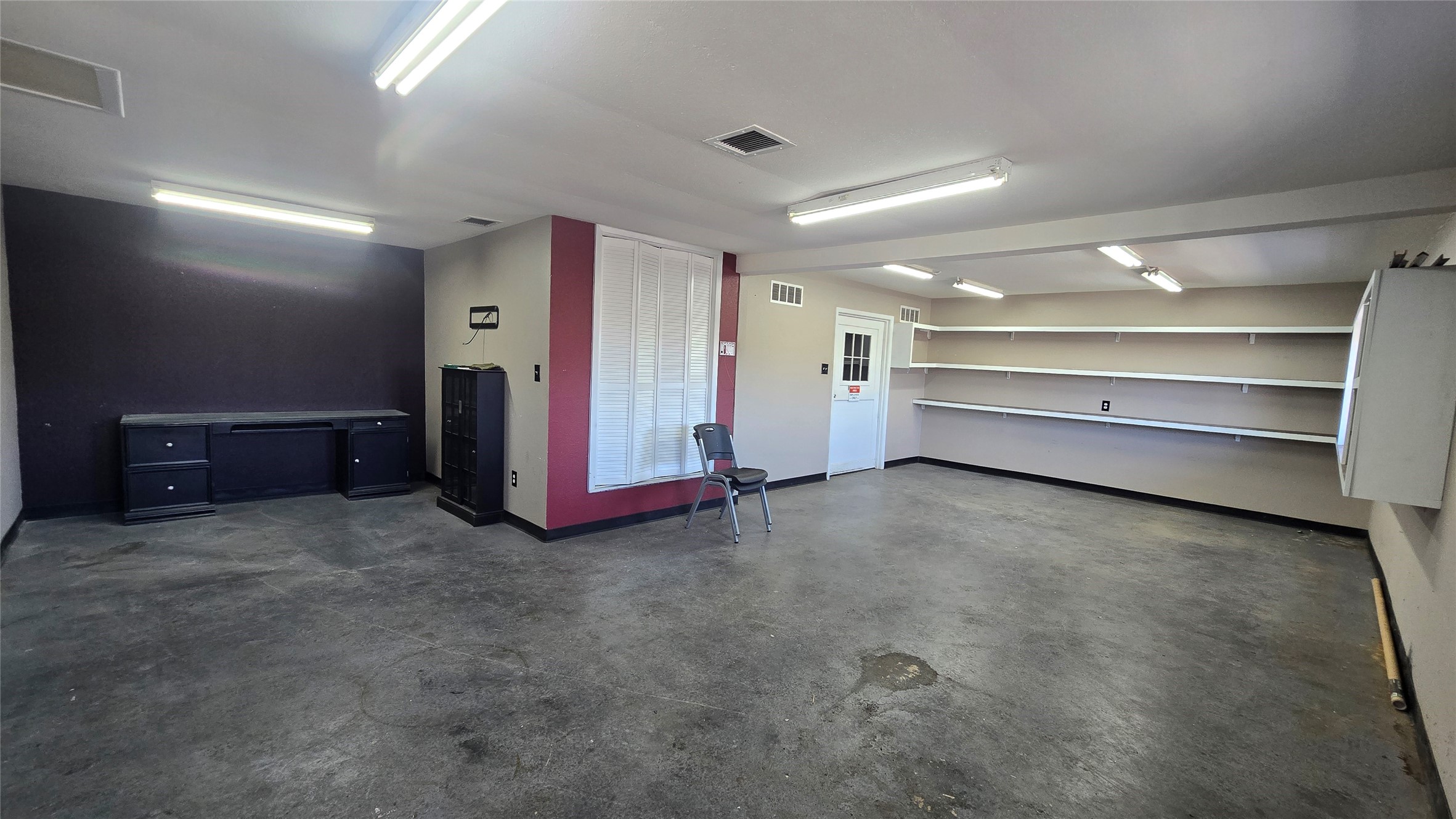 2817 Wilshire Boulevard Burleson TX 76028
