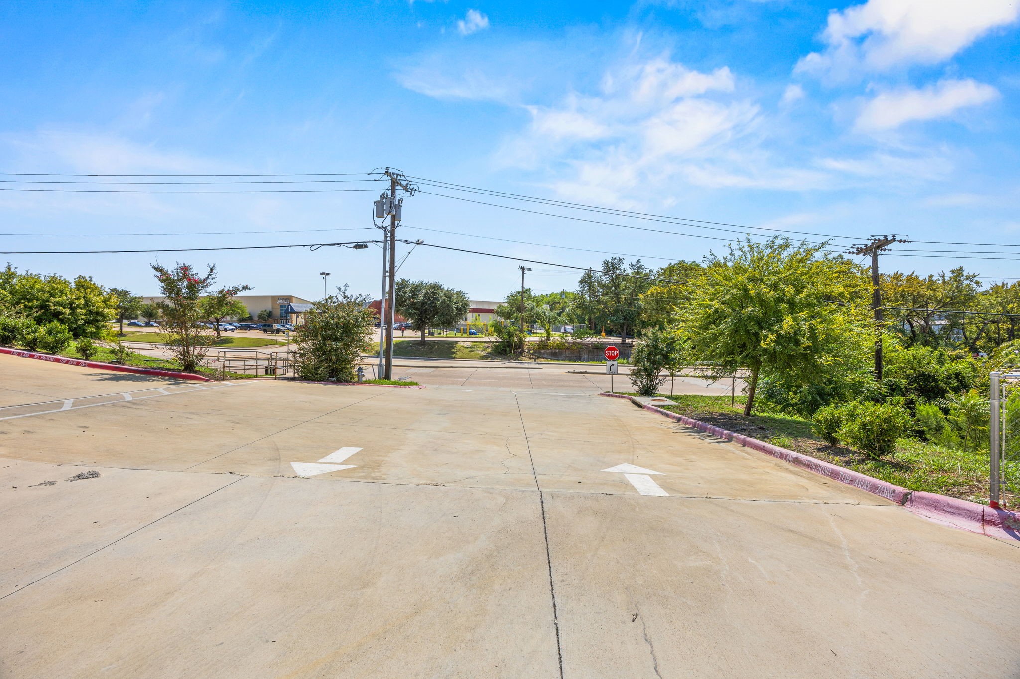2531 W Ledbetter Drive W Dallas TX 75233
