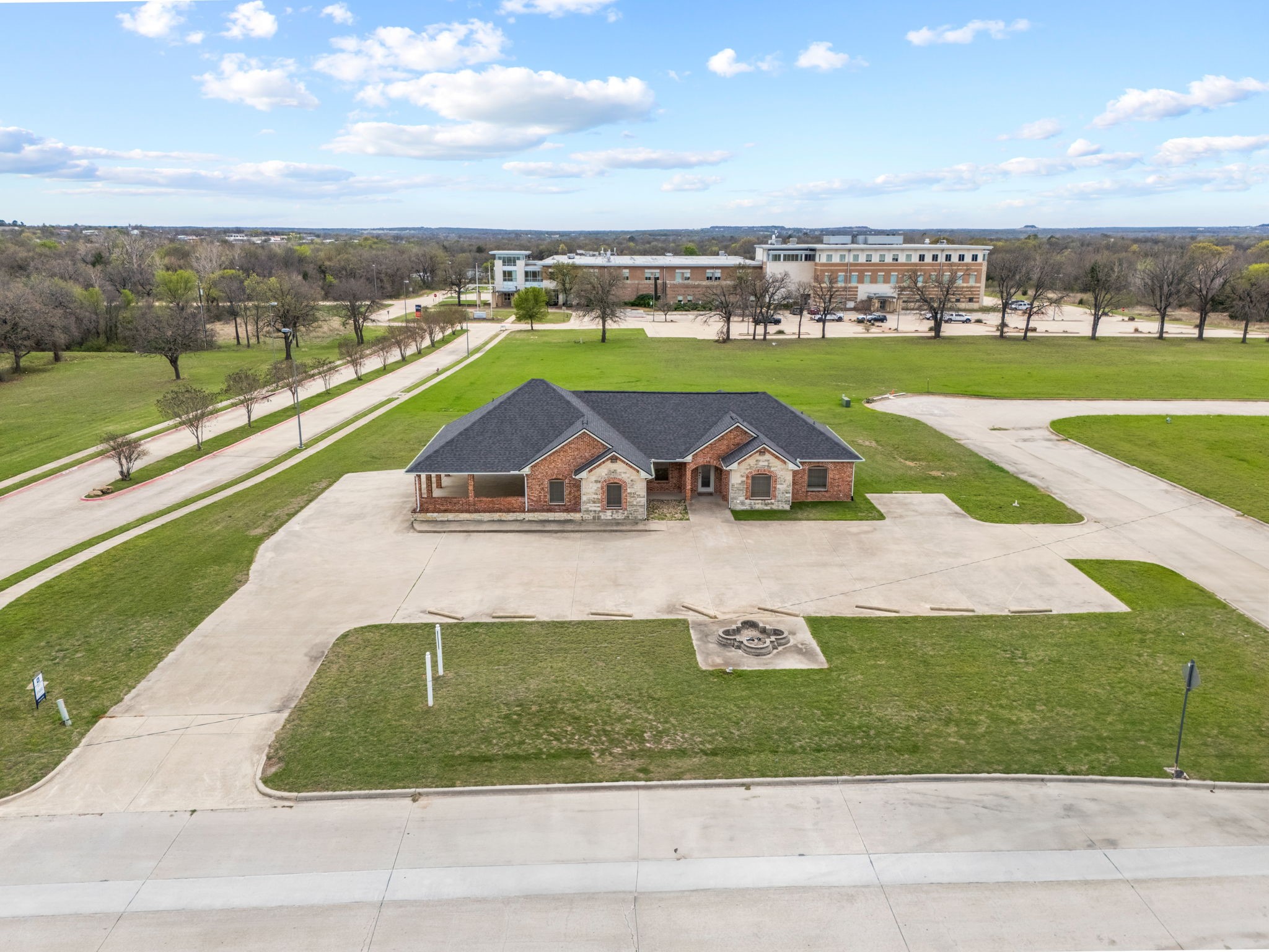 401 Center Court Drive Bridgeport TX 76426