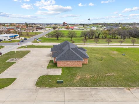 401 Center Court Drive Bridgeport TX 76426