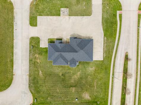 401 Center Court Drive Bridgeport TX 76426
