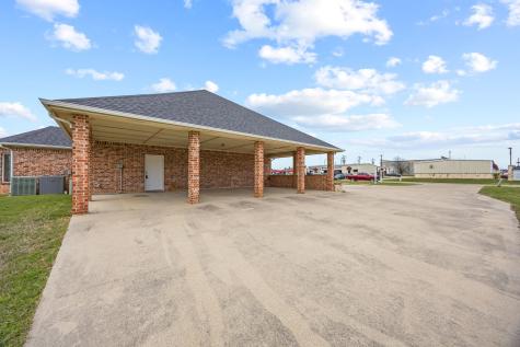 401 Center Court Drive Bridgeport TX 76426