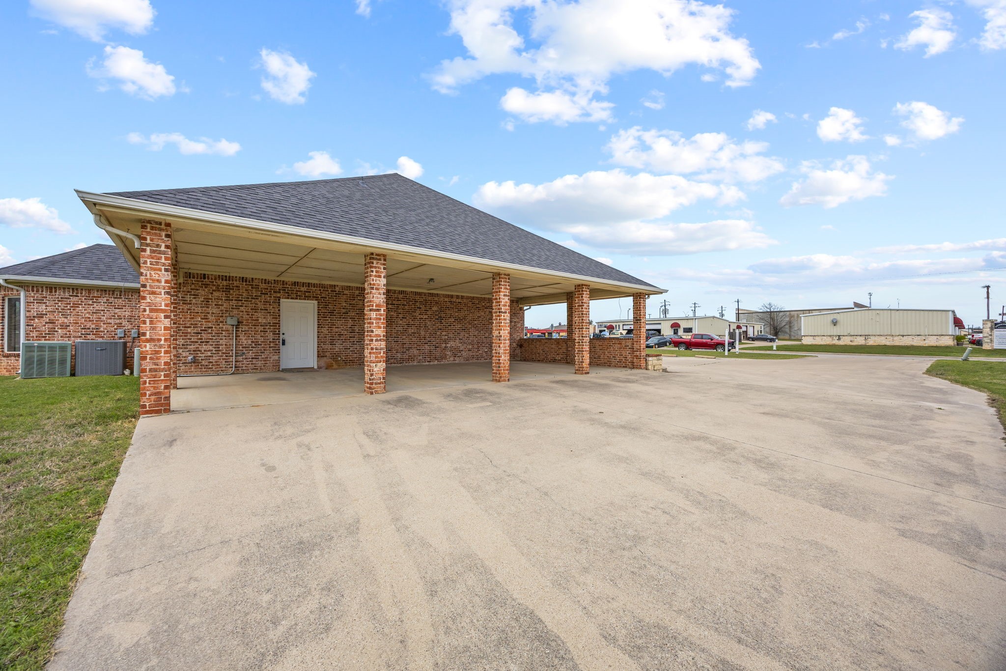401 Center Court Drive Bridgeport TX 76426