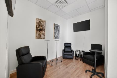 2321 Ira E Woods Avenue Grapevine TX 76051