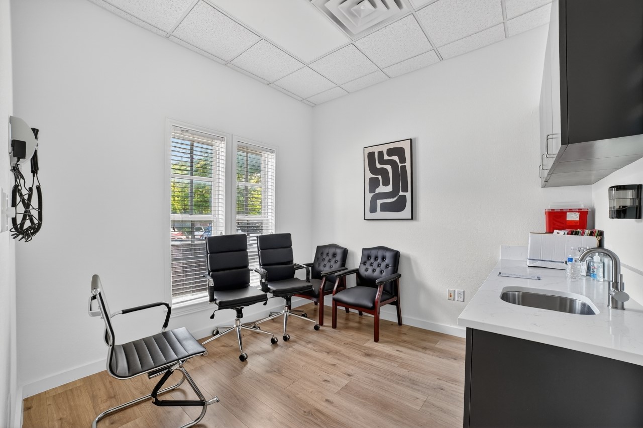 2321 Ira E Woods Avenue Grapevine TX 76051