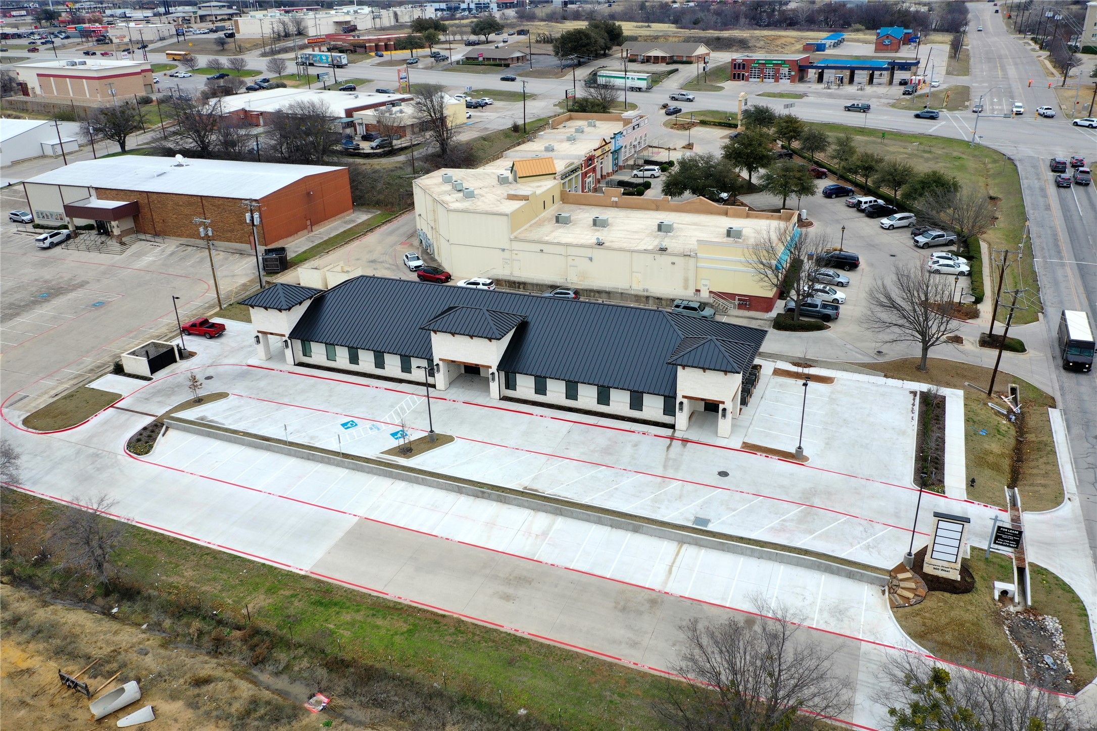 900 W Thompson Street Decatur TX 76234