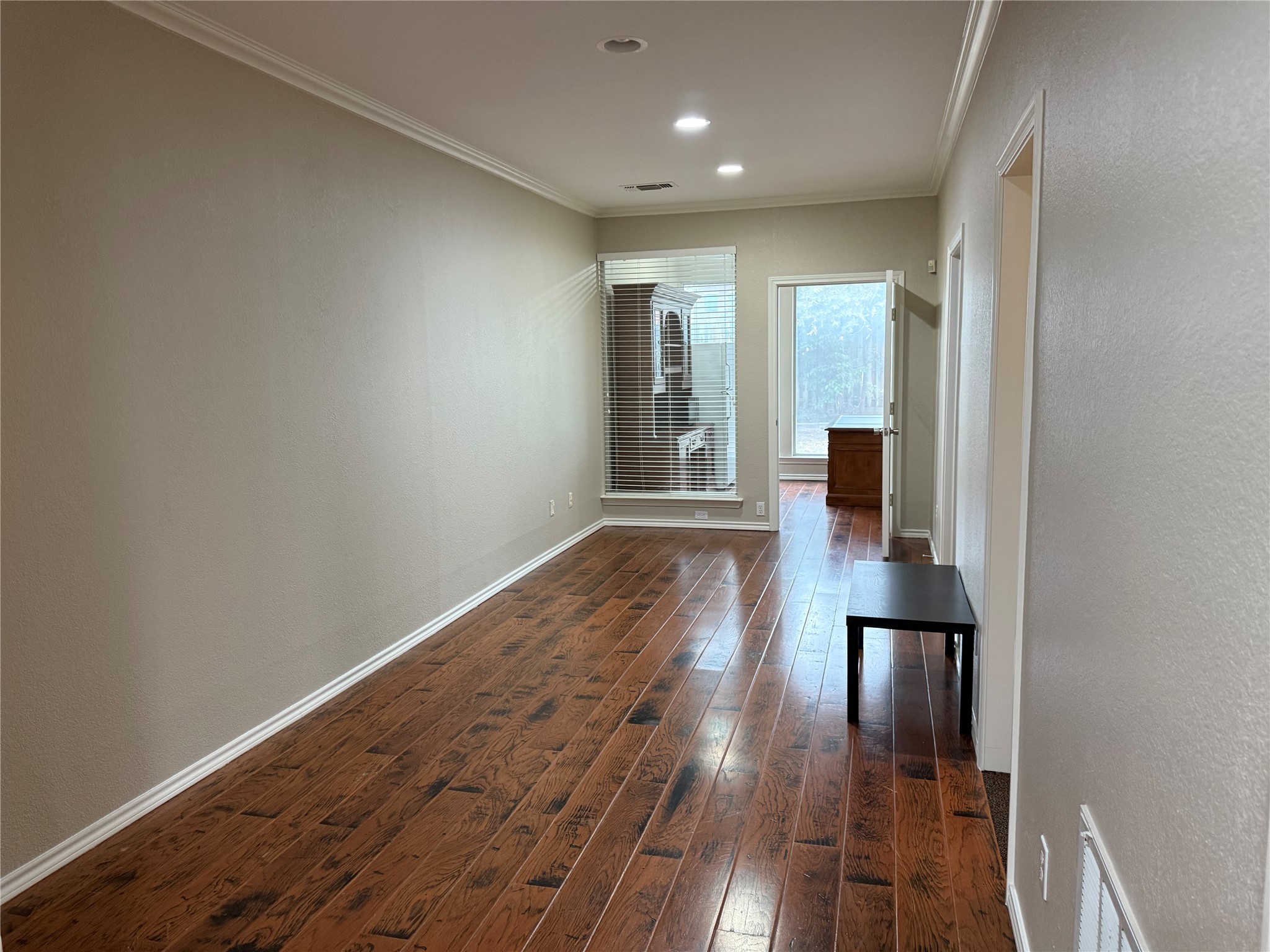 140 W Eldred Street Burleson TX 76028