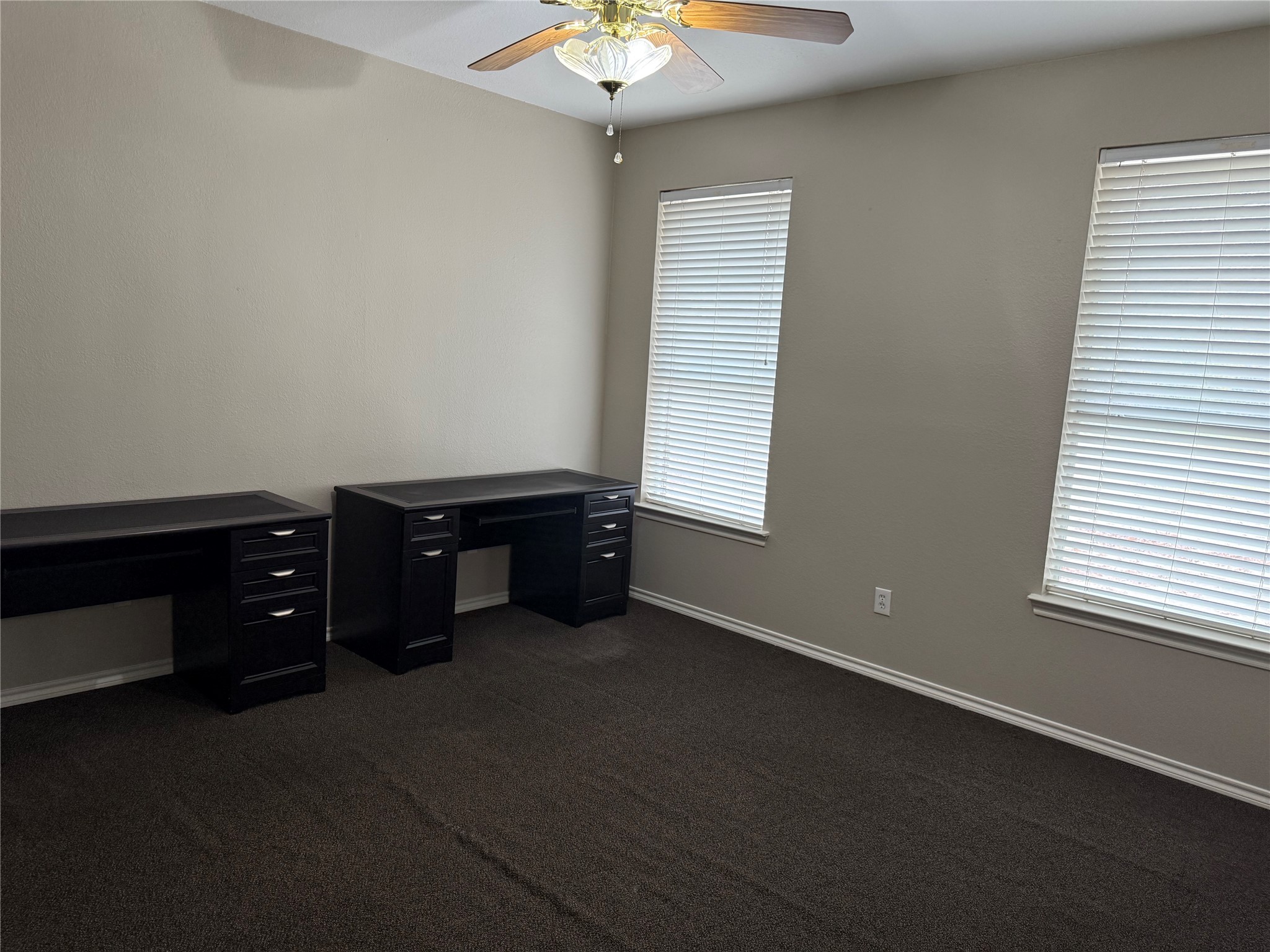140 W Eldred Street Burleson TX 76028