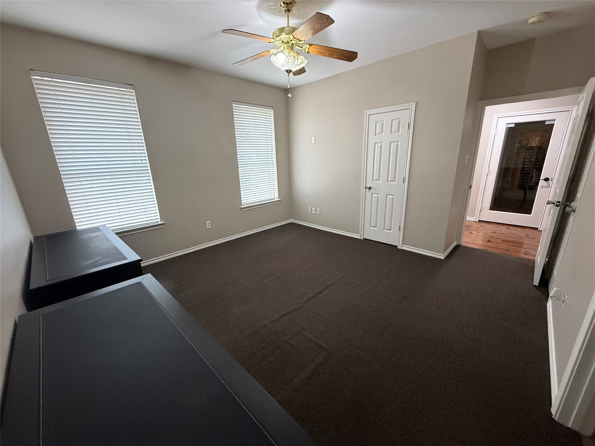 140 W Eldred Street Burleson TX 76028