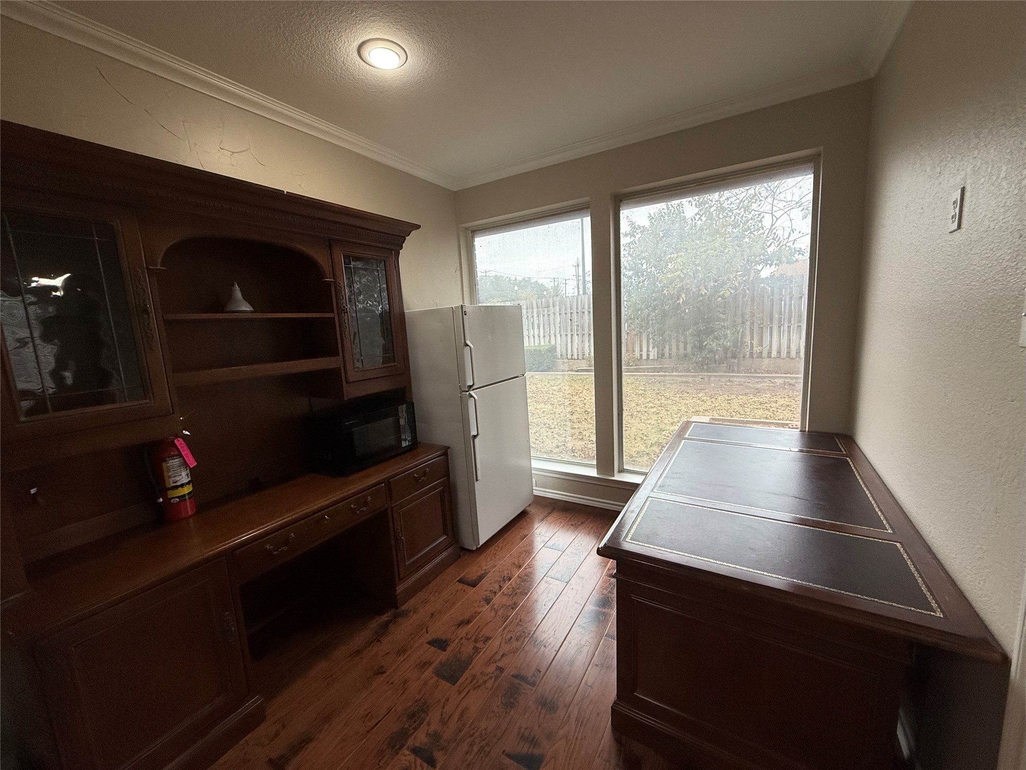 140 W Eldred Street Burleson TX 76028