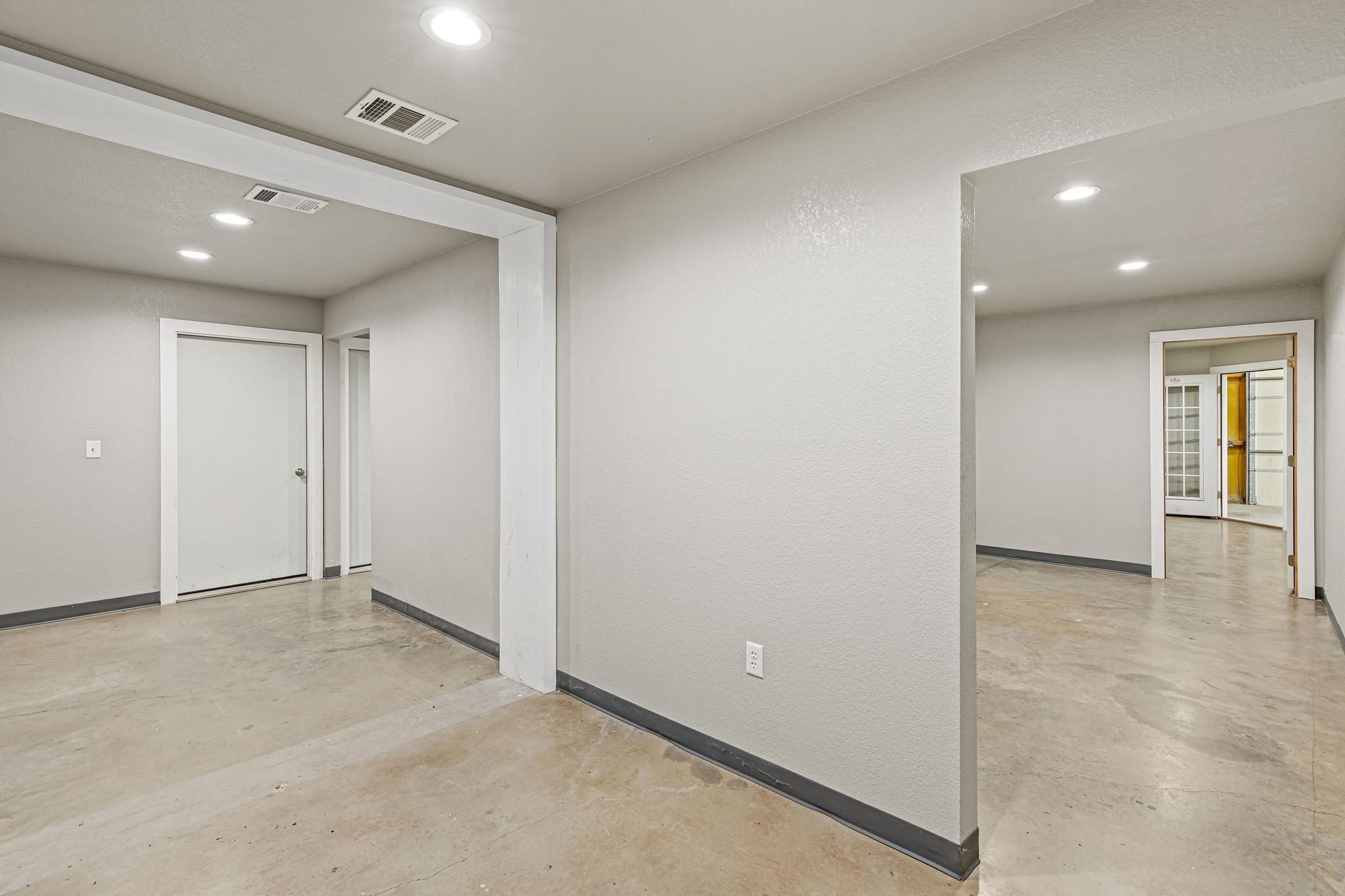 2601 S Highway 287 Decatur TX 76234
