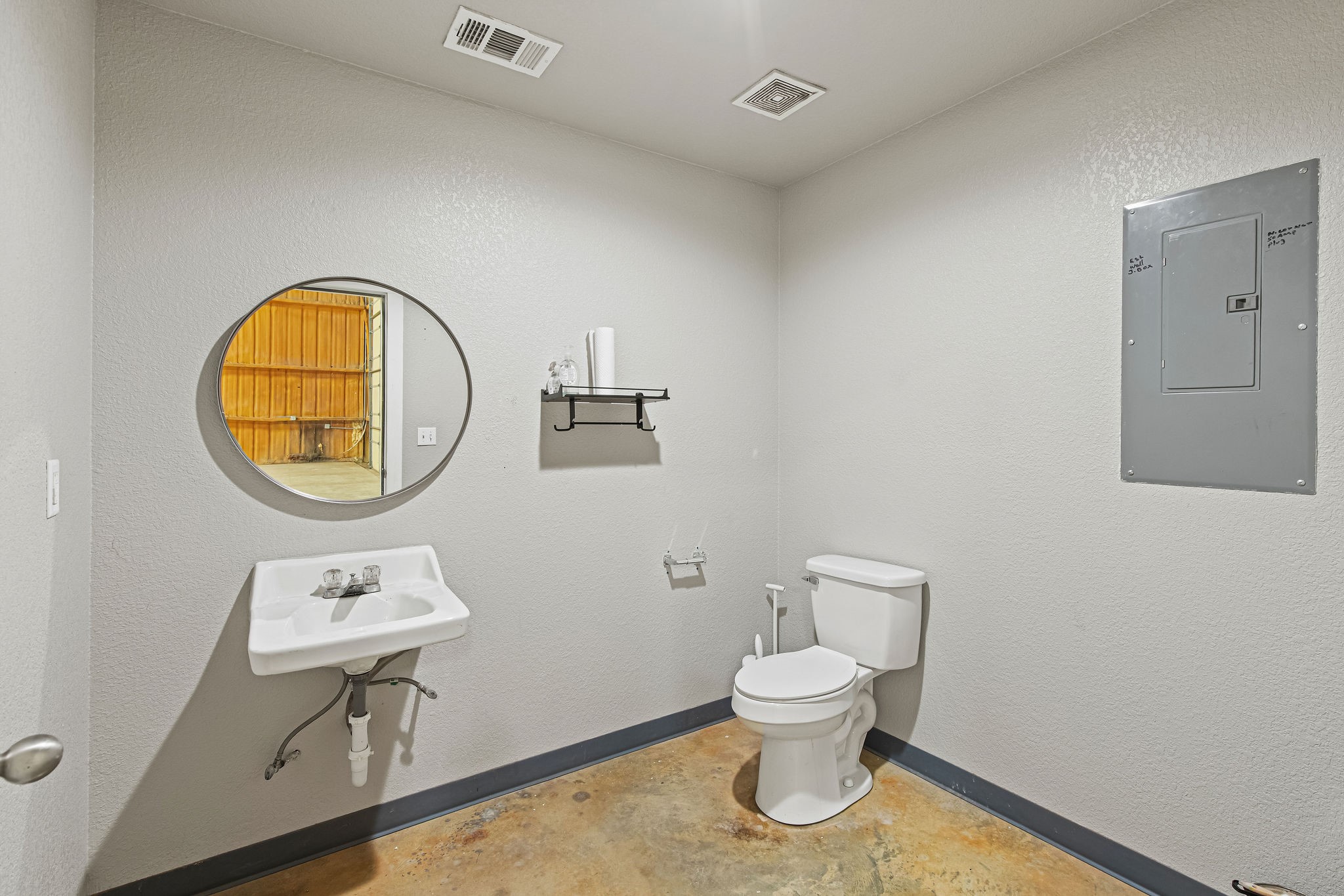 2601 S Highway 287 Decatur TX 76234