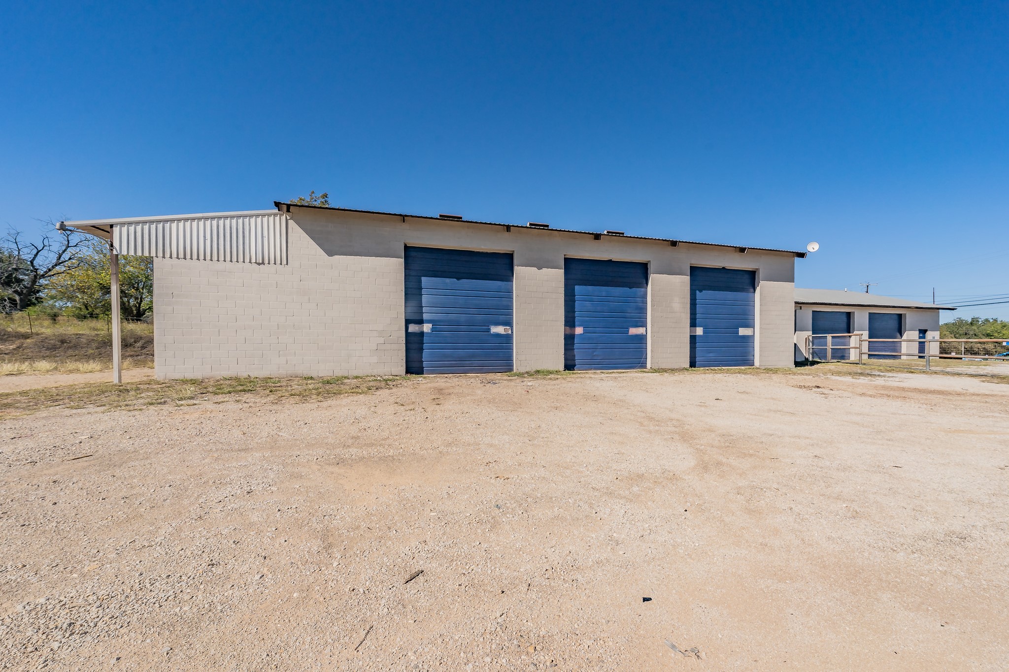 501 W Highway 199 Springtown TX 76082