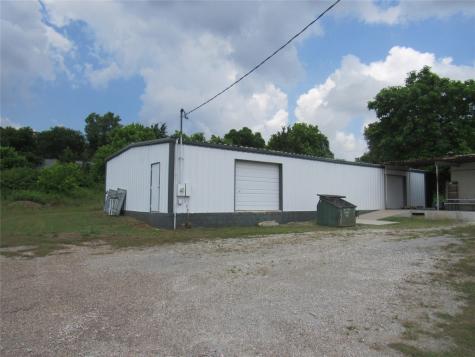 1827 B S Armstrong Avenue Denison TX 75020