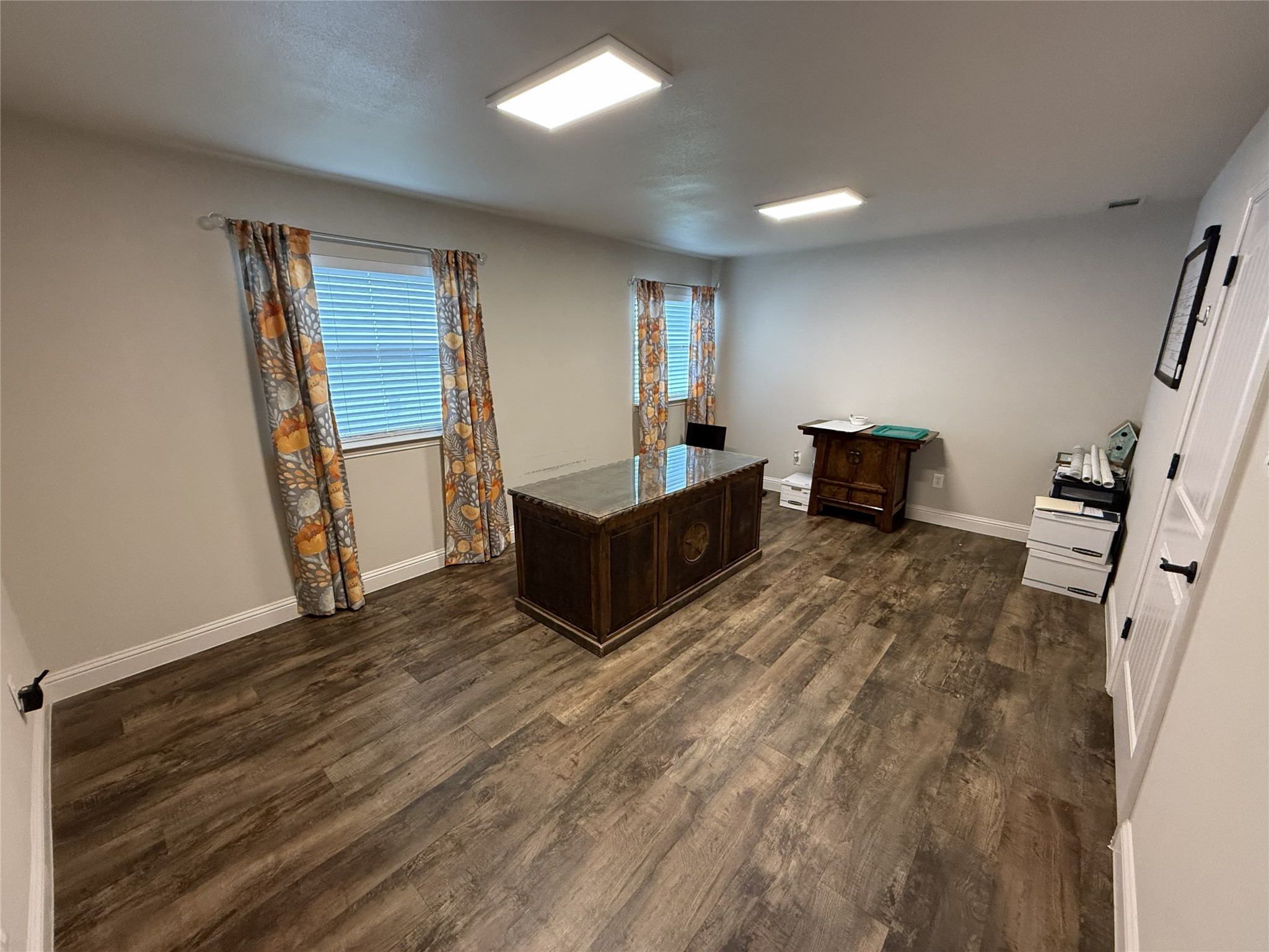 200 S Main Street Rhome TX 76078