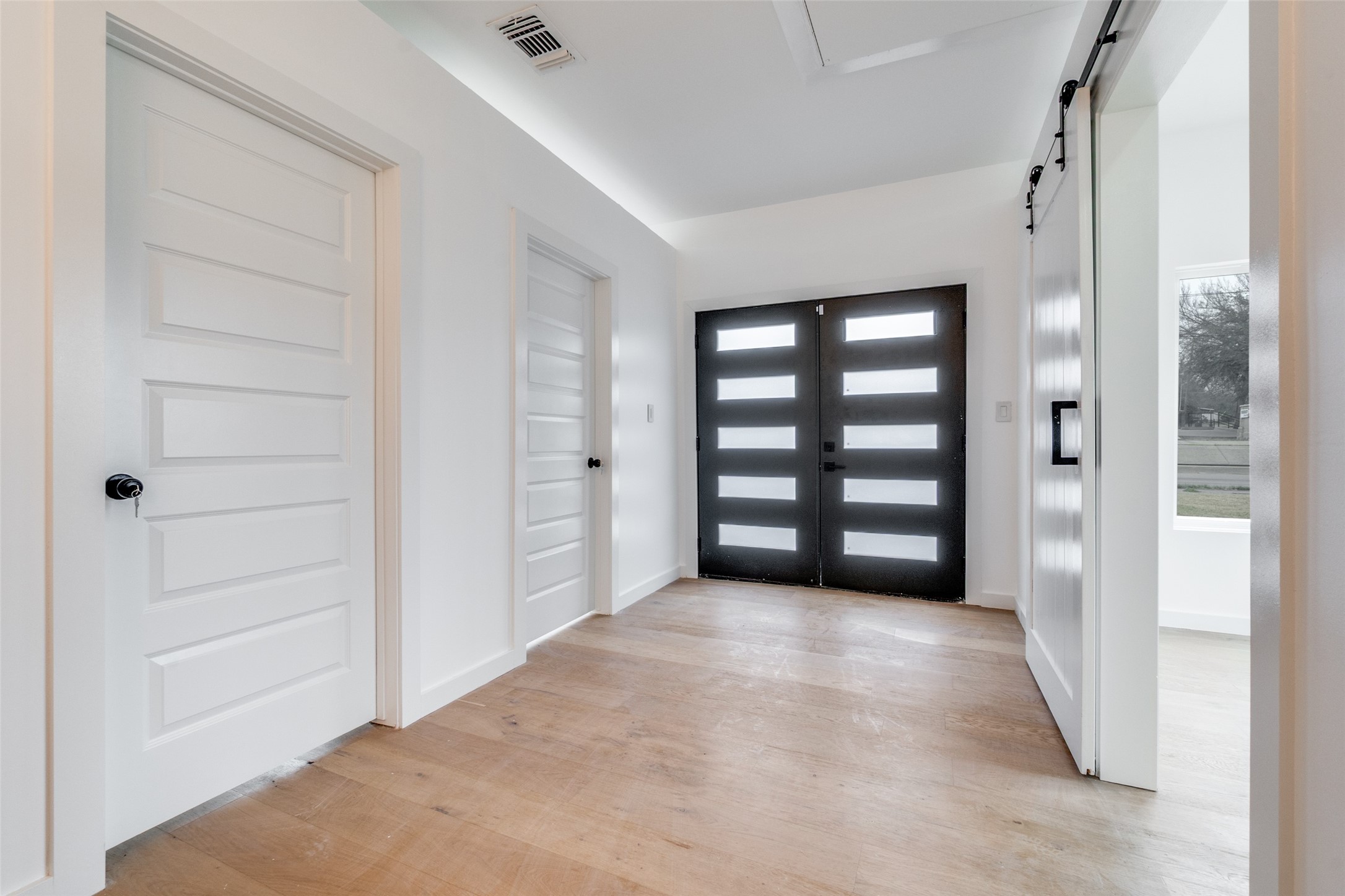 1739 Marfa Avenue Dallas TX 75216