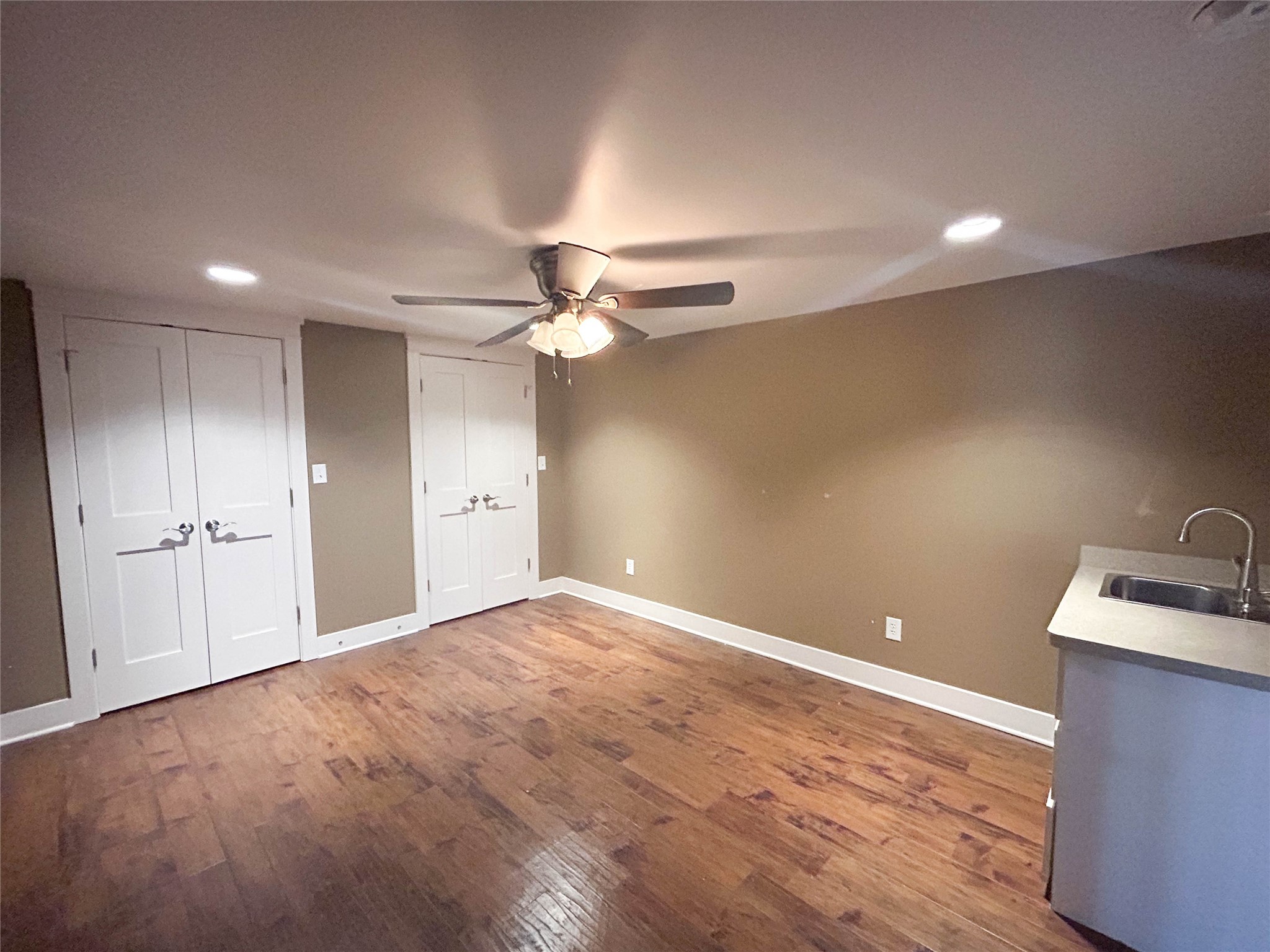 112 N Dallas Street Ennis TX 75119