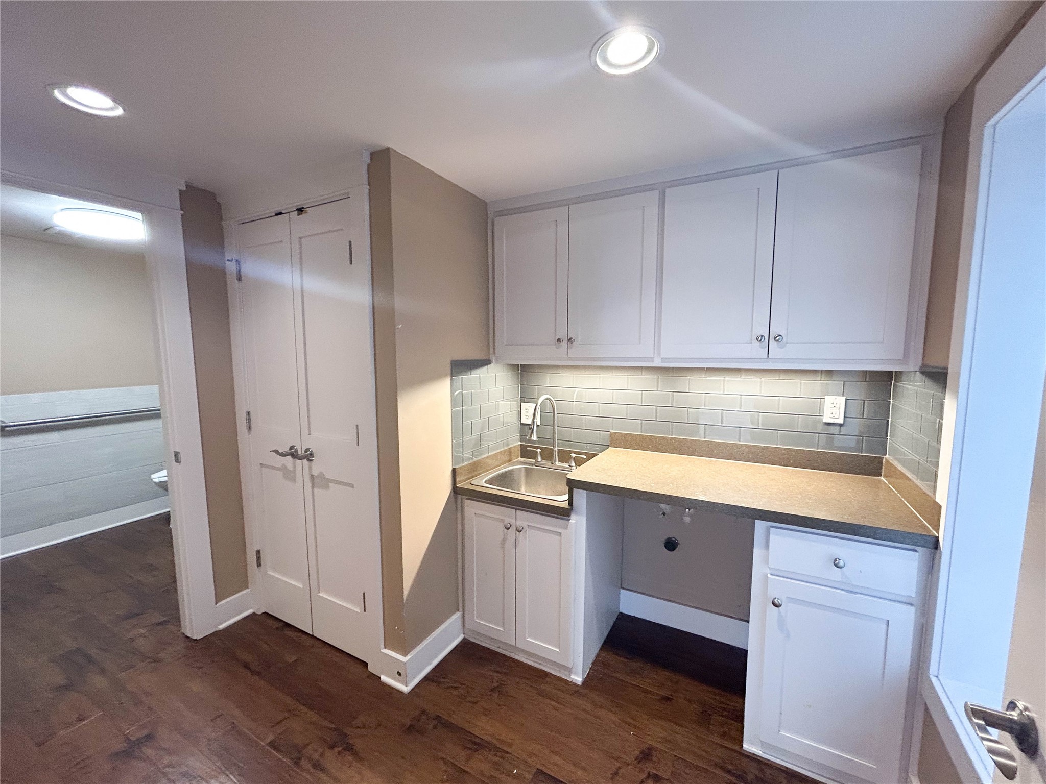 112 N Dallas Street Ennis TX 75119