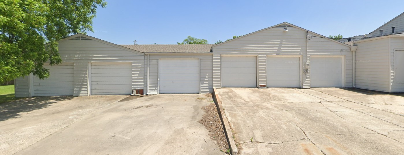 409 W Main Street Whitesboro TX 76273