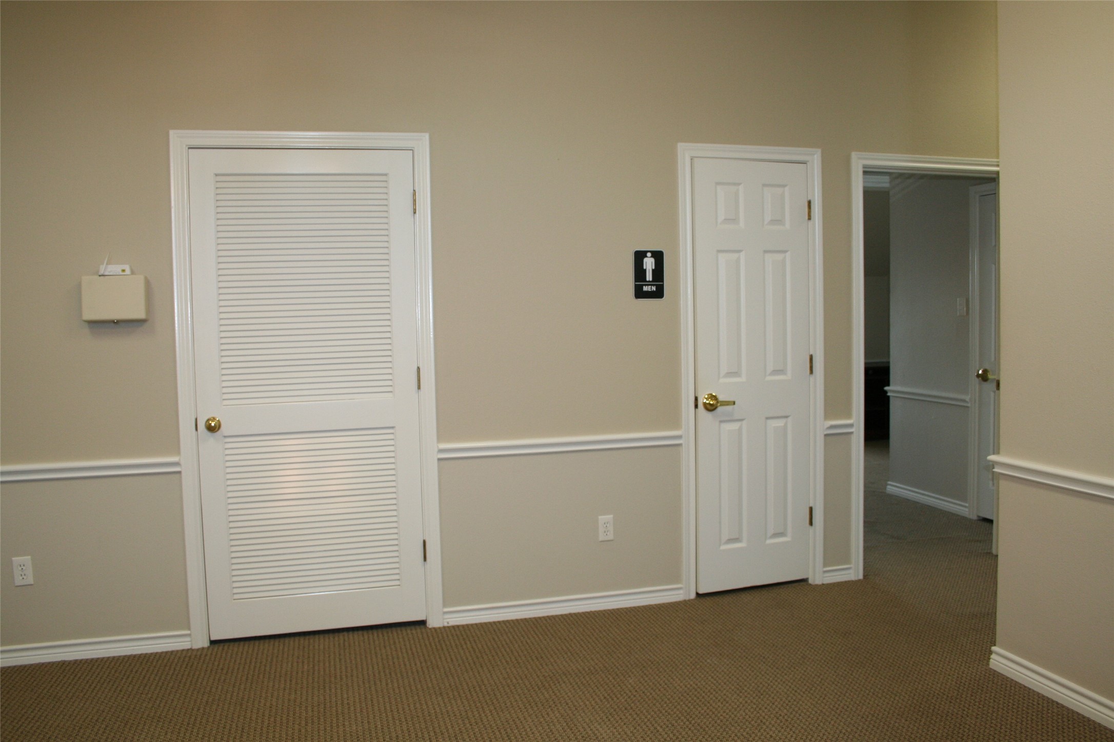 1601 W Henderson Cleburne TX 76033