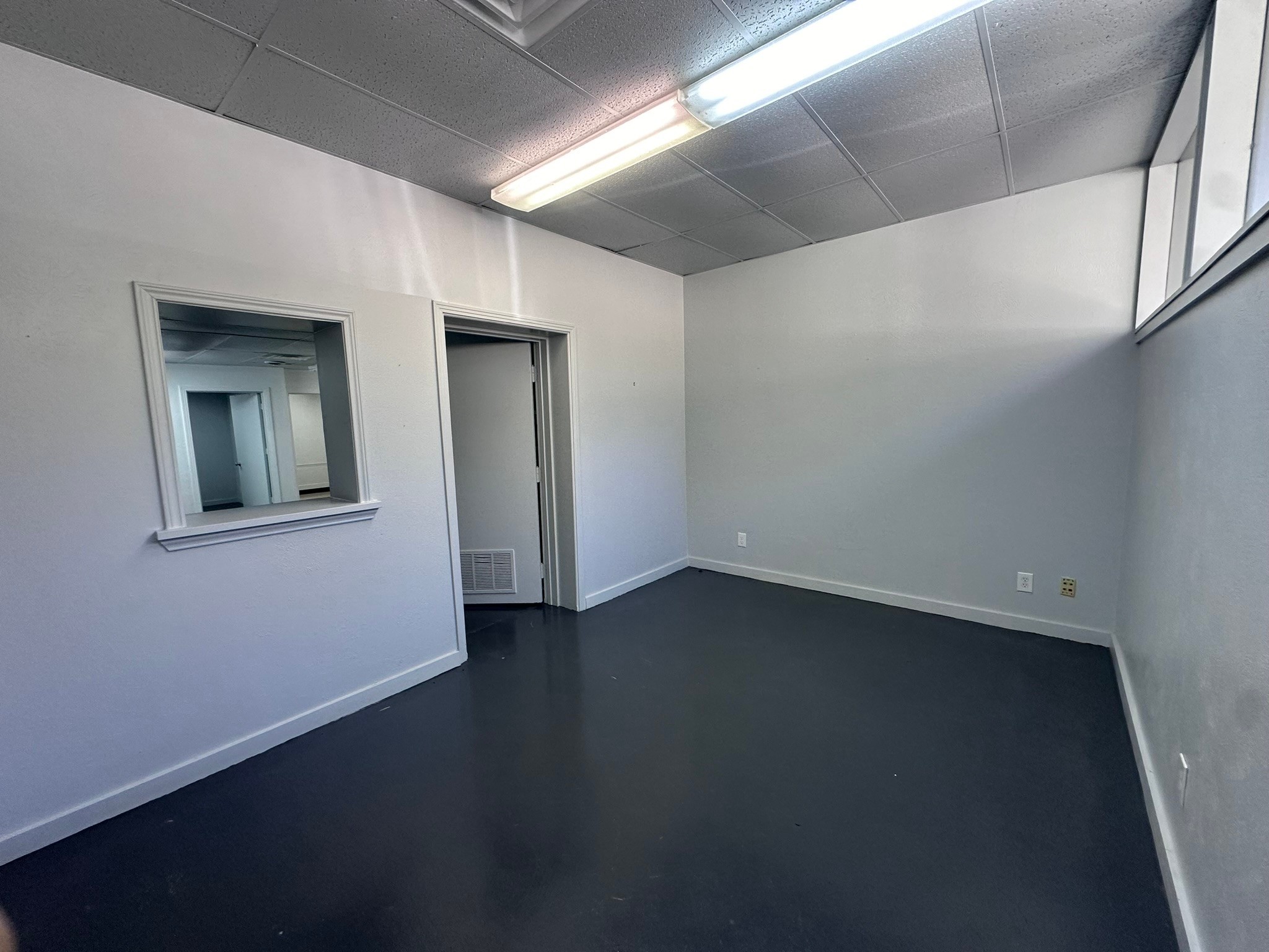 201 Ferris Avenue Waxahachie TX 75165