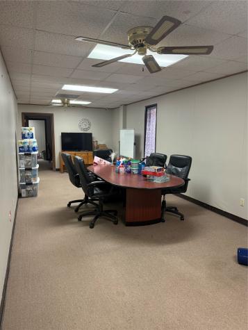 450 SW 4th Street Paris TX 75460