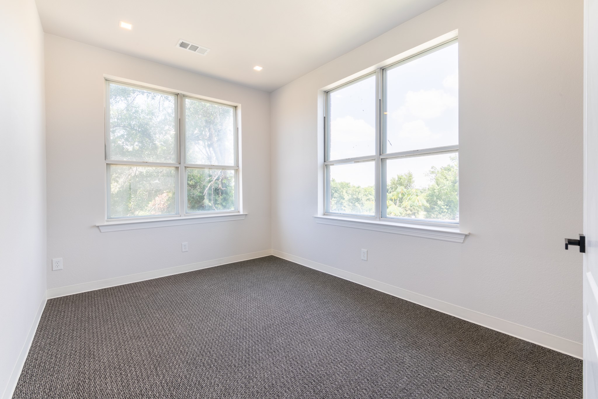 1307 W Abram Street Arlington TX 76013