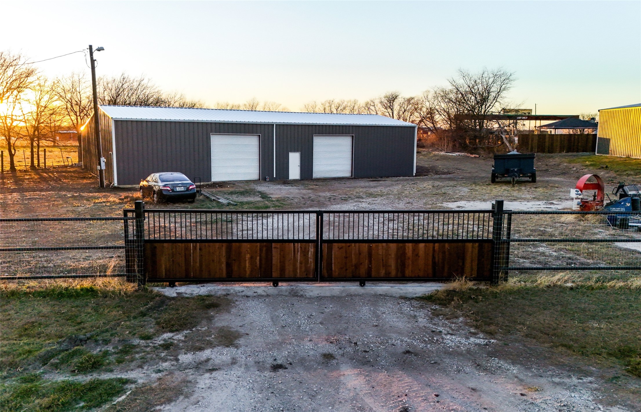 17549 Us Highway 380 W Ponder TX 76259
