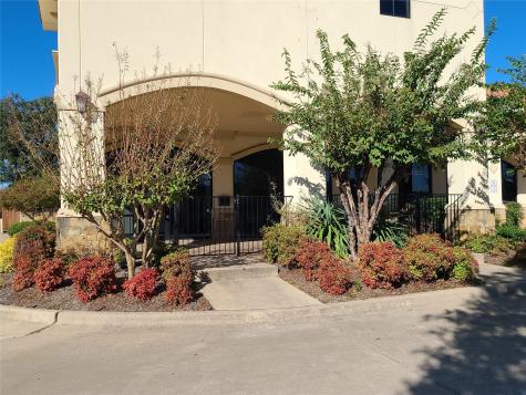 5312 Park Springs Boulevard Arlington TX 76017